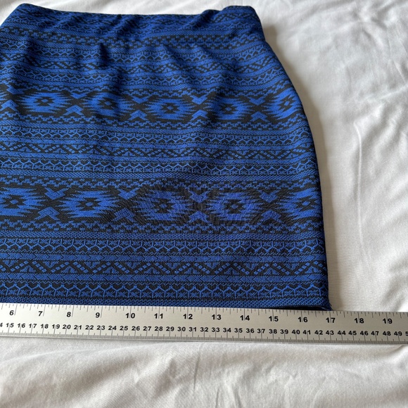 Kirra Women's Pull-On Aztec Print Mini Skirt Blue/Black Large Festival Stretch - Picture 9 of 10